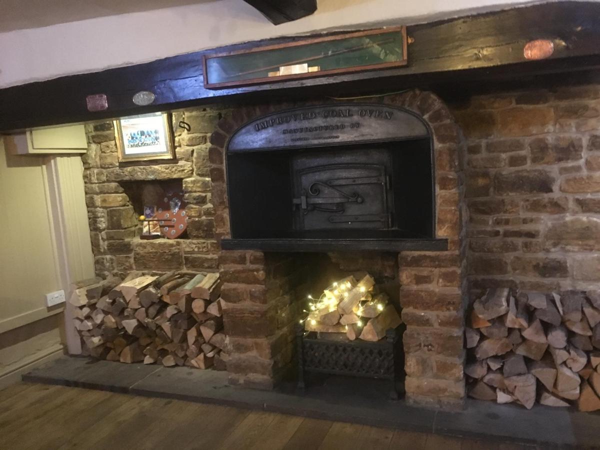 Bed and Breakfast Bartholomew Arms Maidford Exteriér fotografie