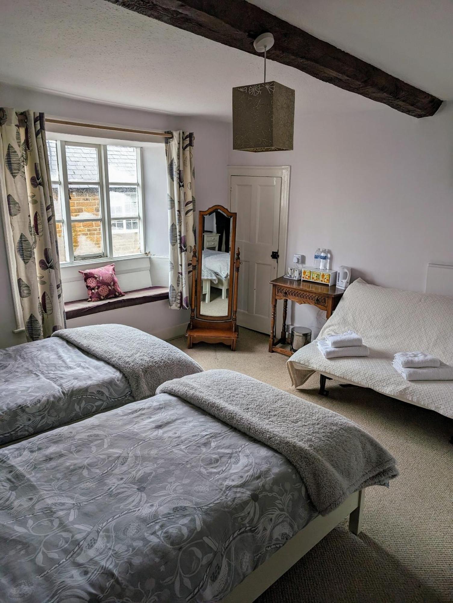 Bed and Breakfast Bartholomew Arms Maidford Exteriér fotografie