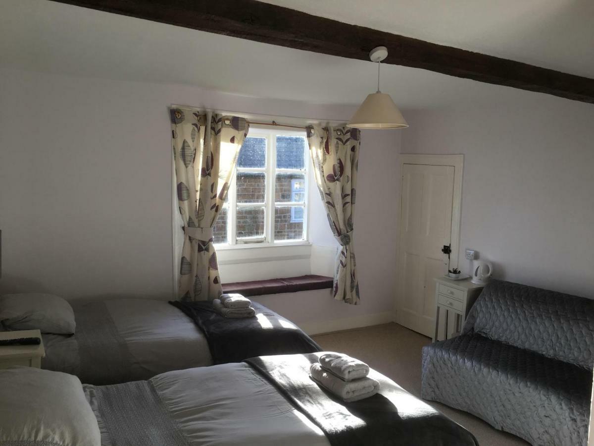 Bed and Breakfast Bartholomew Arms Maidford Exteriér fotografie